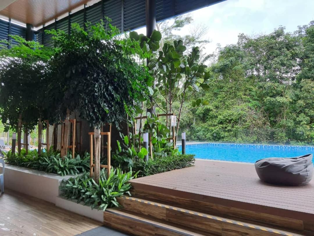The Clio 2 Residences, Beside Conezion, Beside Ioi City Mall, Opposite Serdang Hospital, Beside Uniteen And Upm, بوتراجايا المظهر الخارجي الصورة